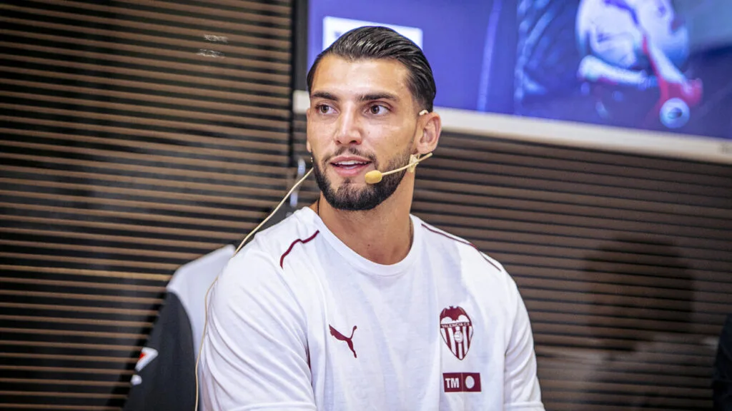Condenado a 8 años y medio de cárcel el futbolista español Rafa Mir por agresión sexual