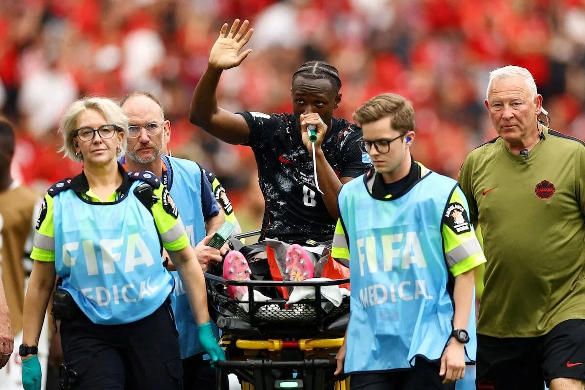 Canadá pierde a Ismaël Koné por fractura tras lesión ante Qatar