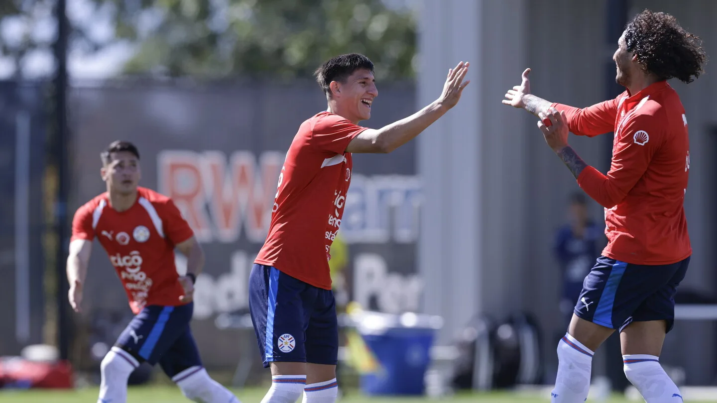 Alexis Cañete valora su paso por la Selección Paraguaya y destaca la unión del grupo