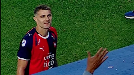 Ortega explica la reacción de Vegetti tras el partido ante Ameliano