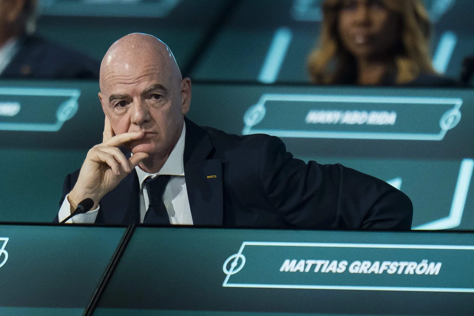 UEFA exige a FIFA transparencia sobre pagos a Infantino antes del 2 de noviembre